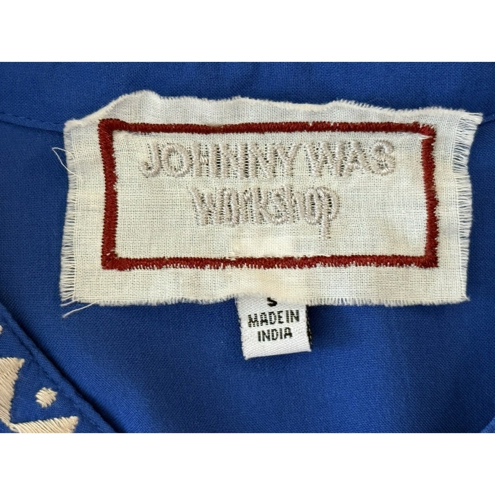 JOHNNY WAS Workshop Sm Blue Embroidered Top 100% Modal Button Up Scallop Sleeve - Picture 7 of 16